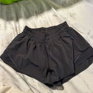 Lululemon Hotty Hot Shorts Black Size 0